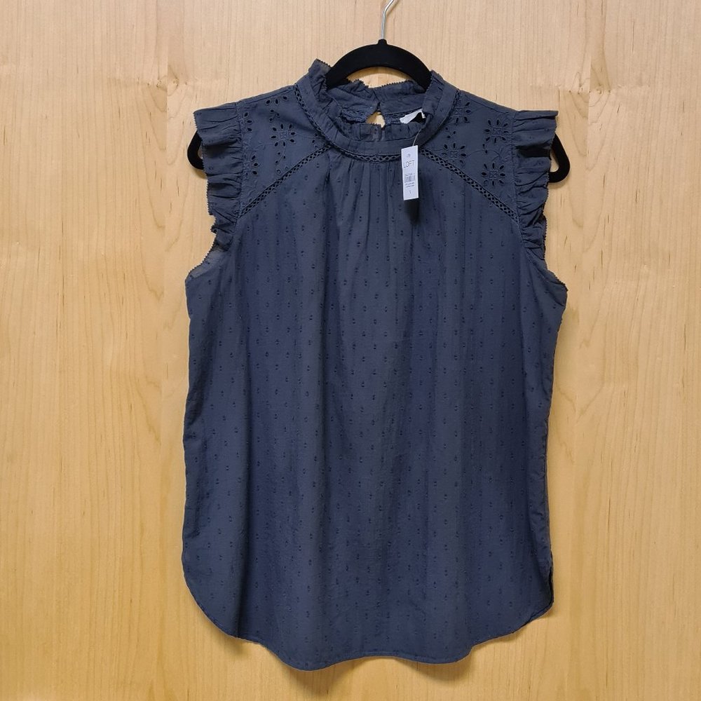 Loft NWT Grey Eyelet Ruffle Top Blouse size M